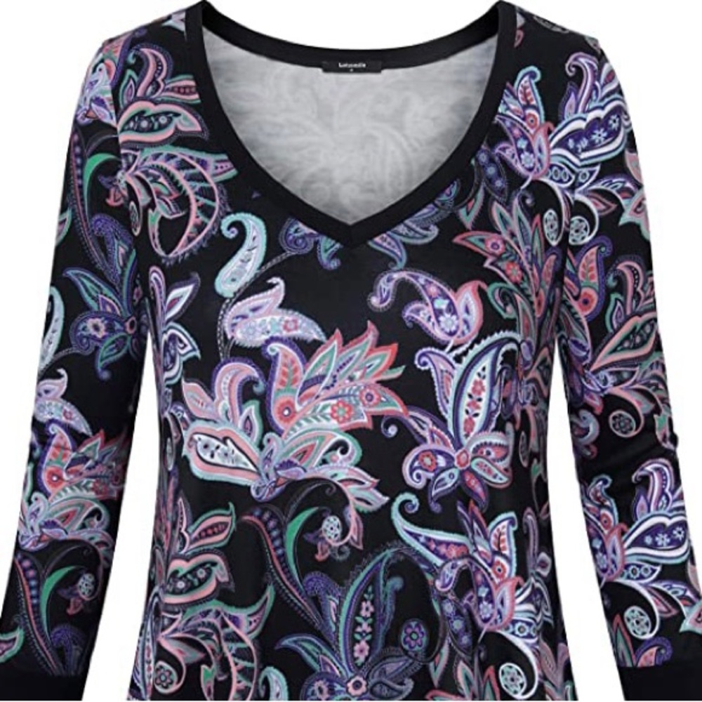 Lotusmile - Paisley Printed Tunic